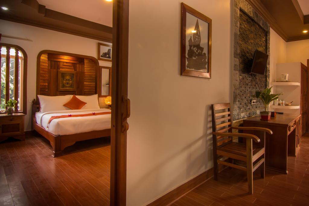Ravorn Villa Boutique Battambang Esterno foto