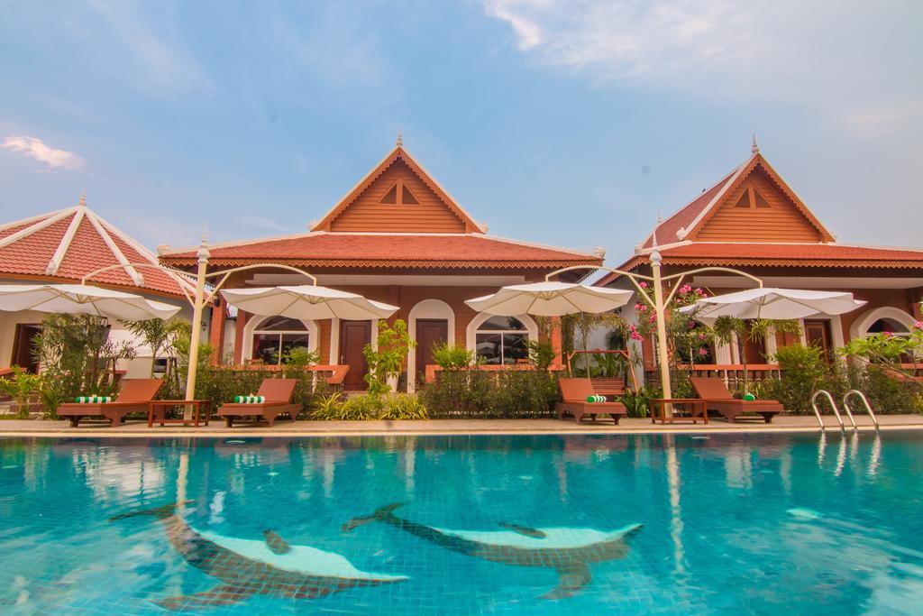 Ravorn Villa Boutique Battambang Esterno foto