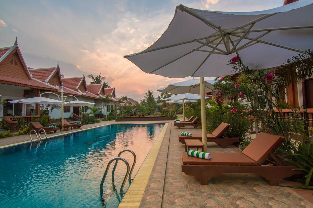 Ravorn Villa Boutique Battambang Esterno foto
