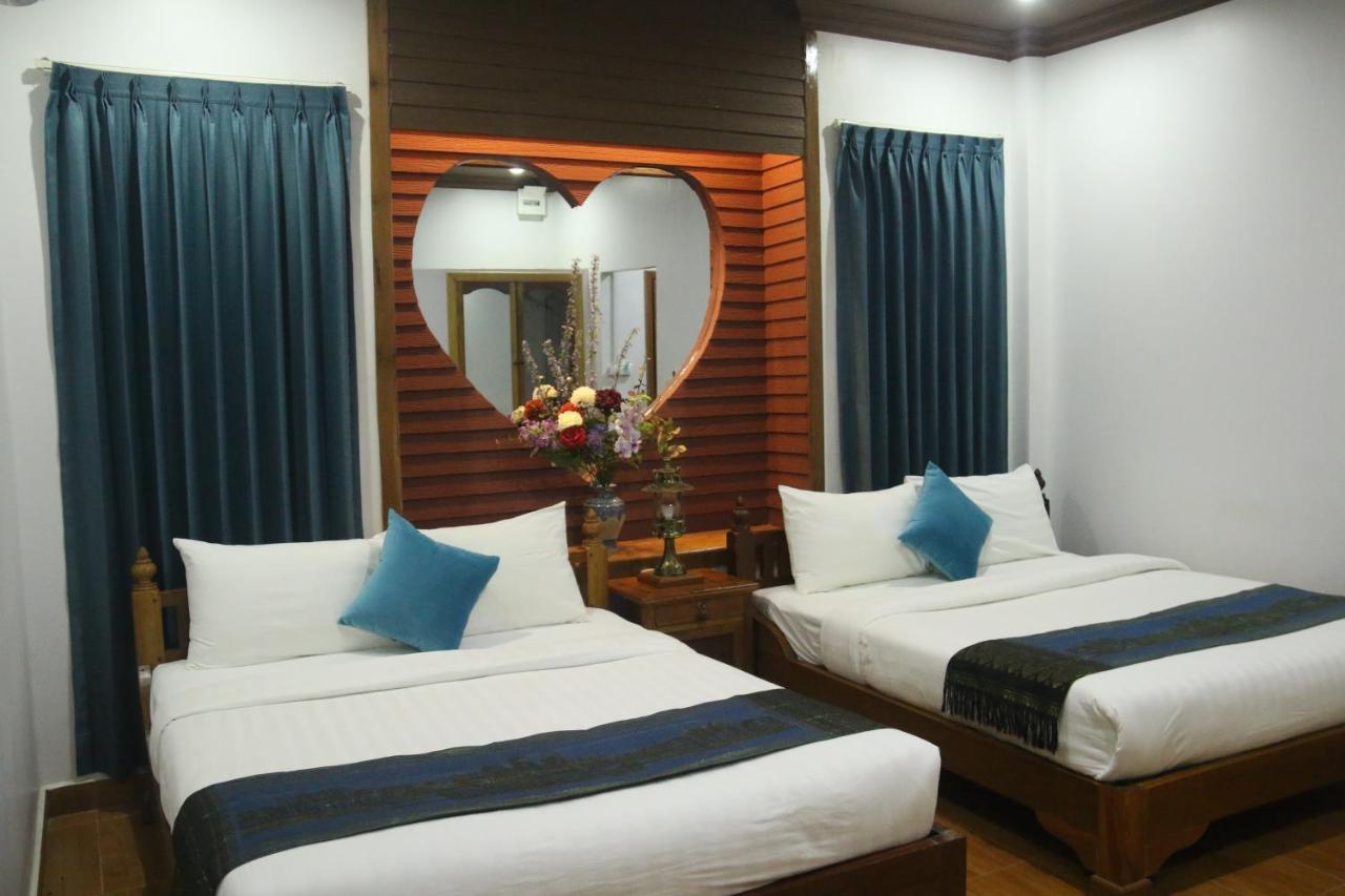 Ravorn Villa Boutique Battambang Esterno foto